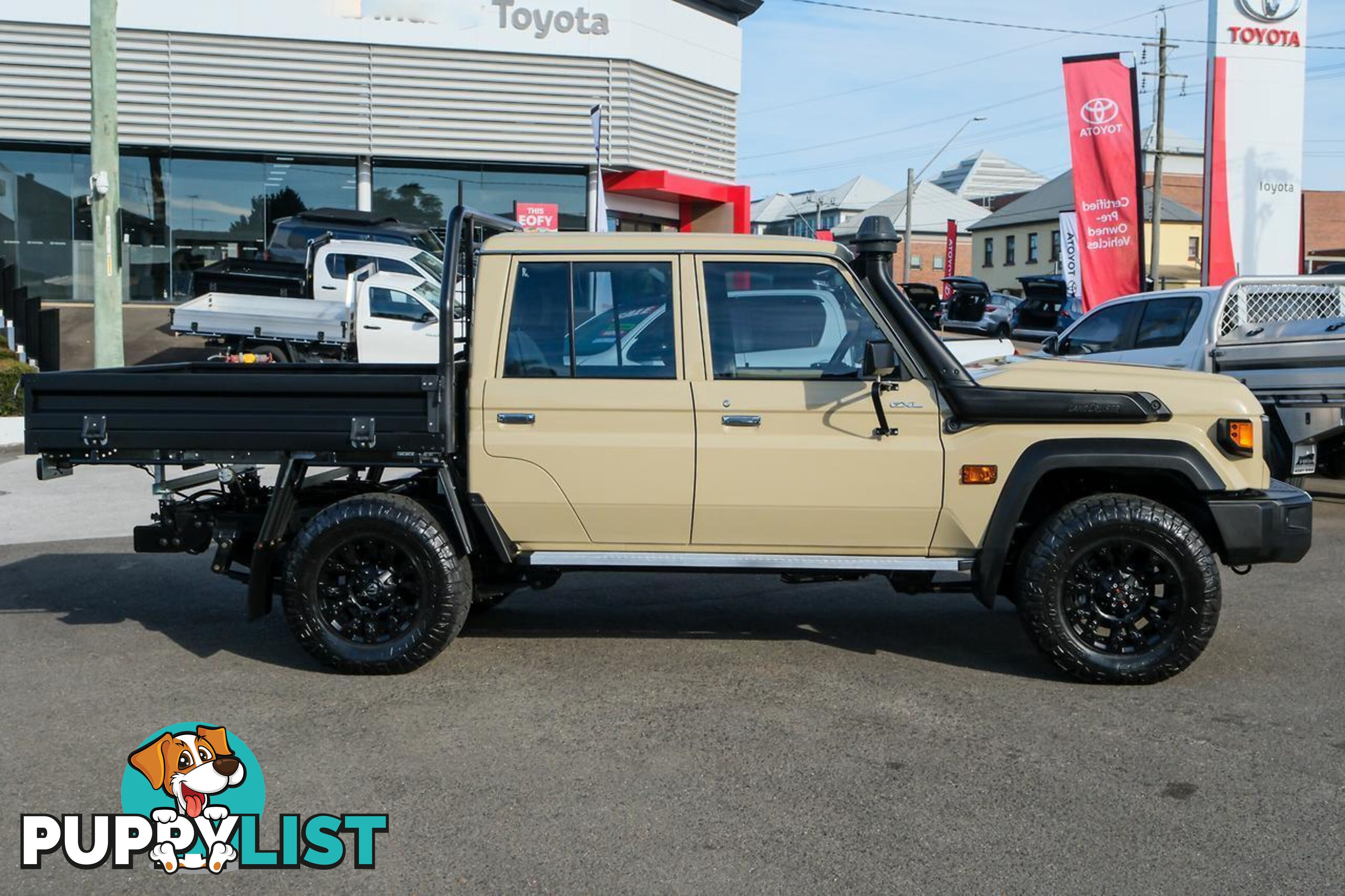 2023 TOYOTA LANDCRUISER   SUV