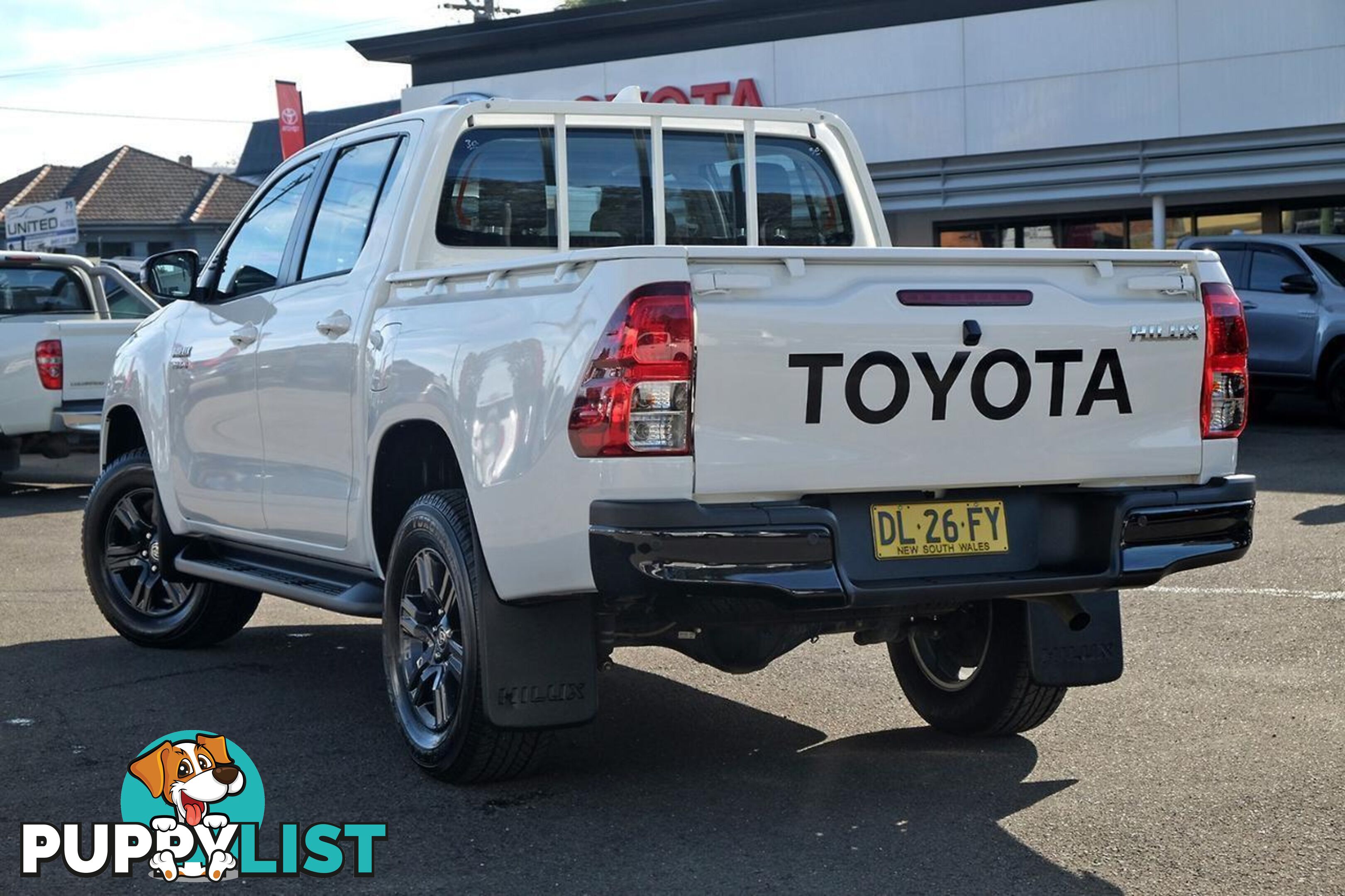 2024 TOYOTA HILUX   DUAL CAB