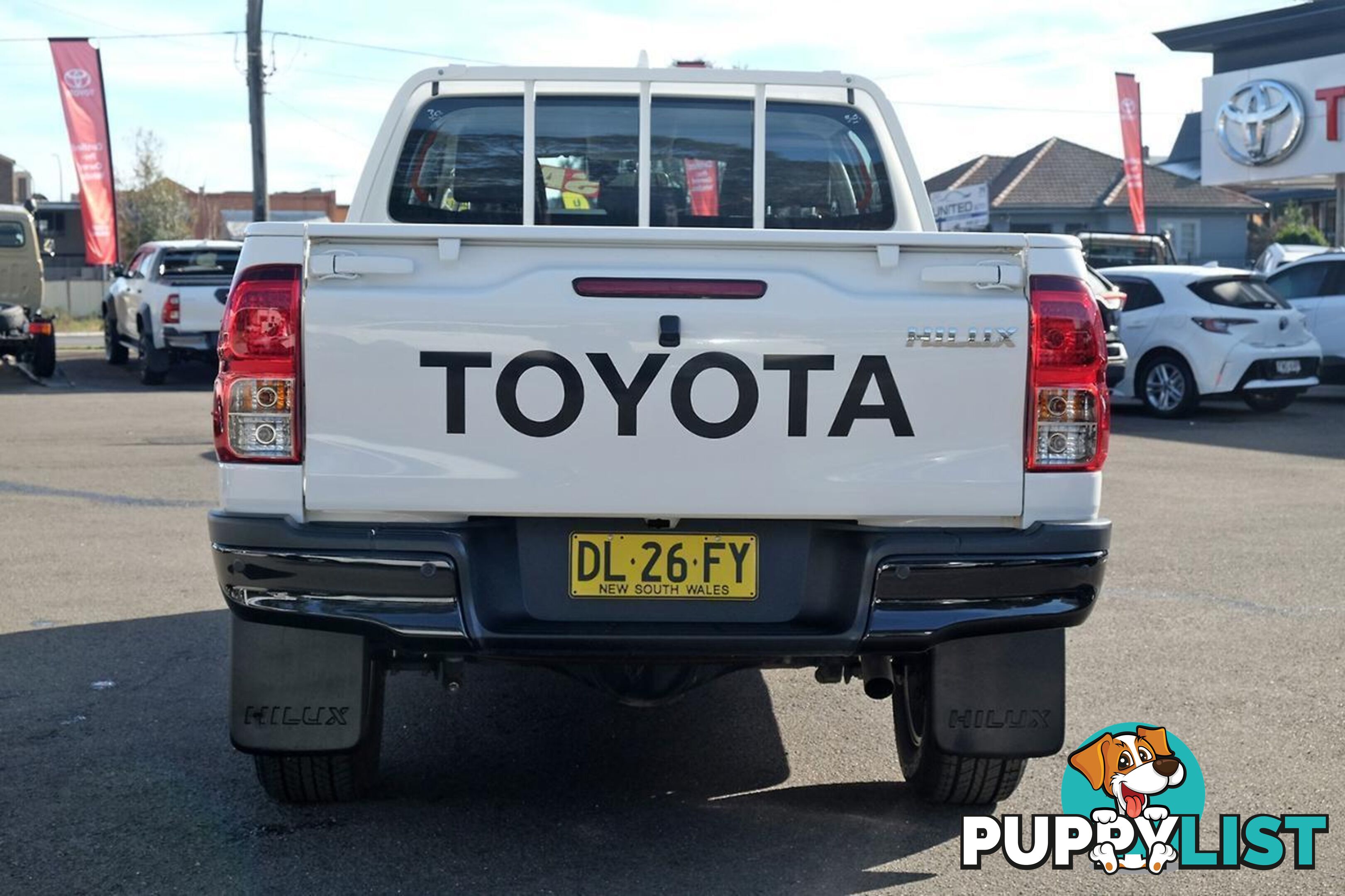 2024 TOYOTA HILUX   DUAL CAB