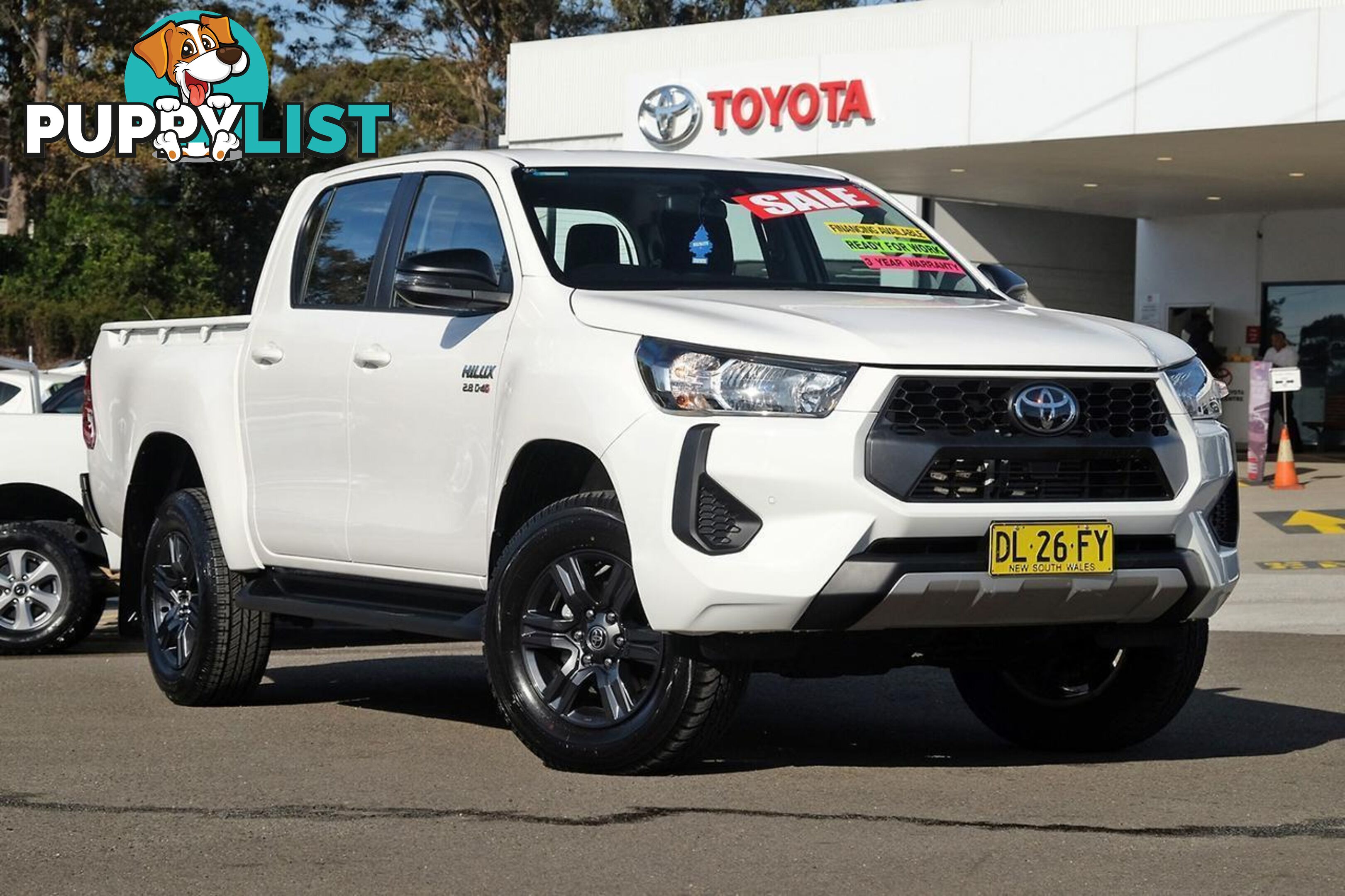2024 TOYOTA HILUX   DUAL CAB