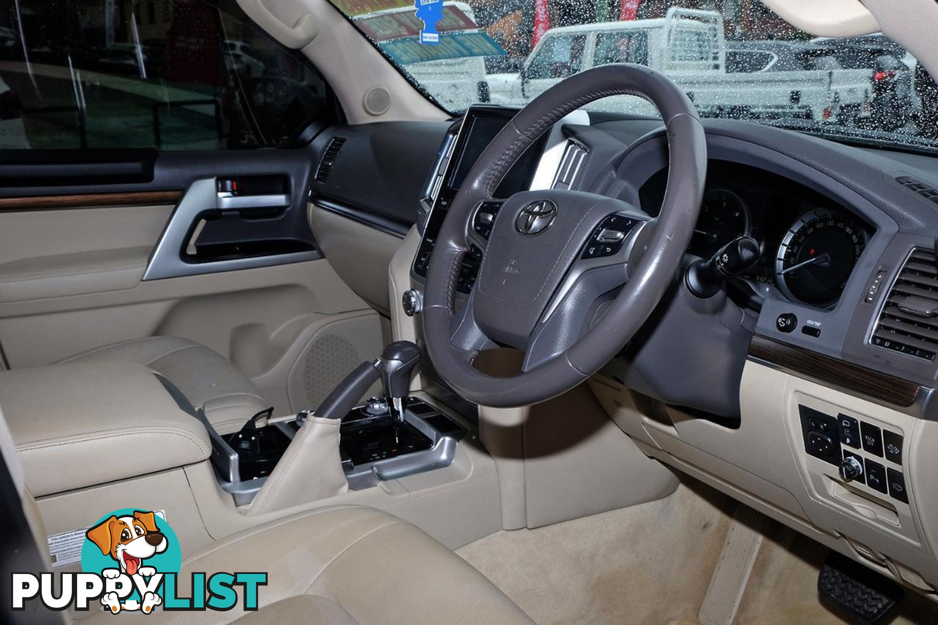 2019 TOYOTA LANDCRUISER   SUV