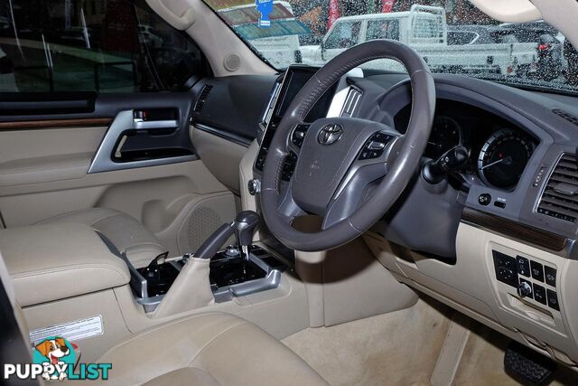 2019 TOYOTA LANDCRUISER   SUV