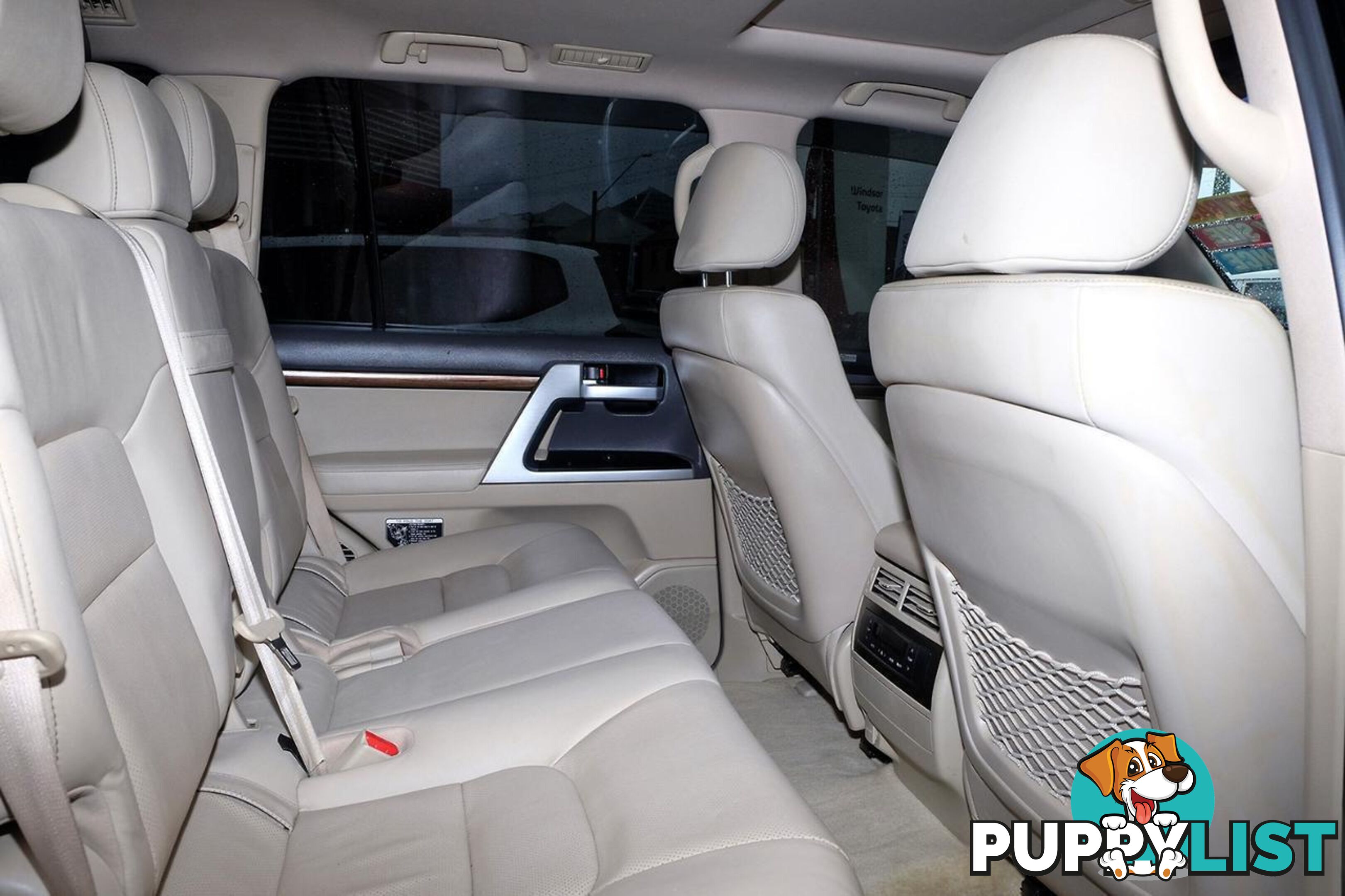 2019 TOYOTA LANDCRUISER   SUV