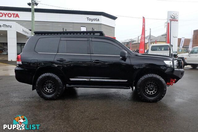 2019 TOYOTA LANDCRUISER   SUV