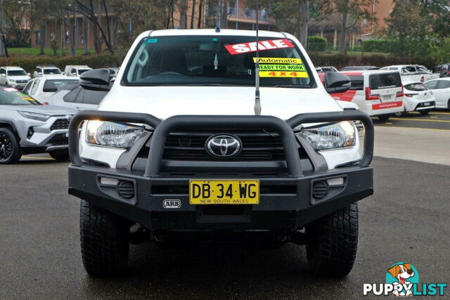 2021 TOYOTA HILUX   DUAL CAB