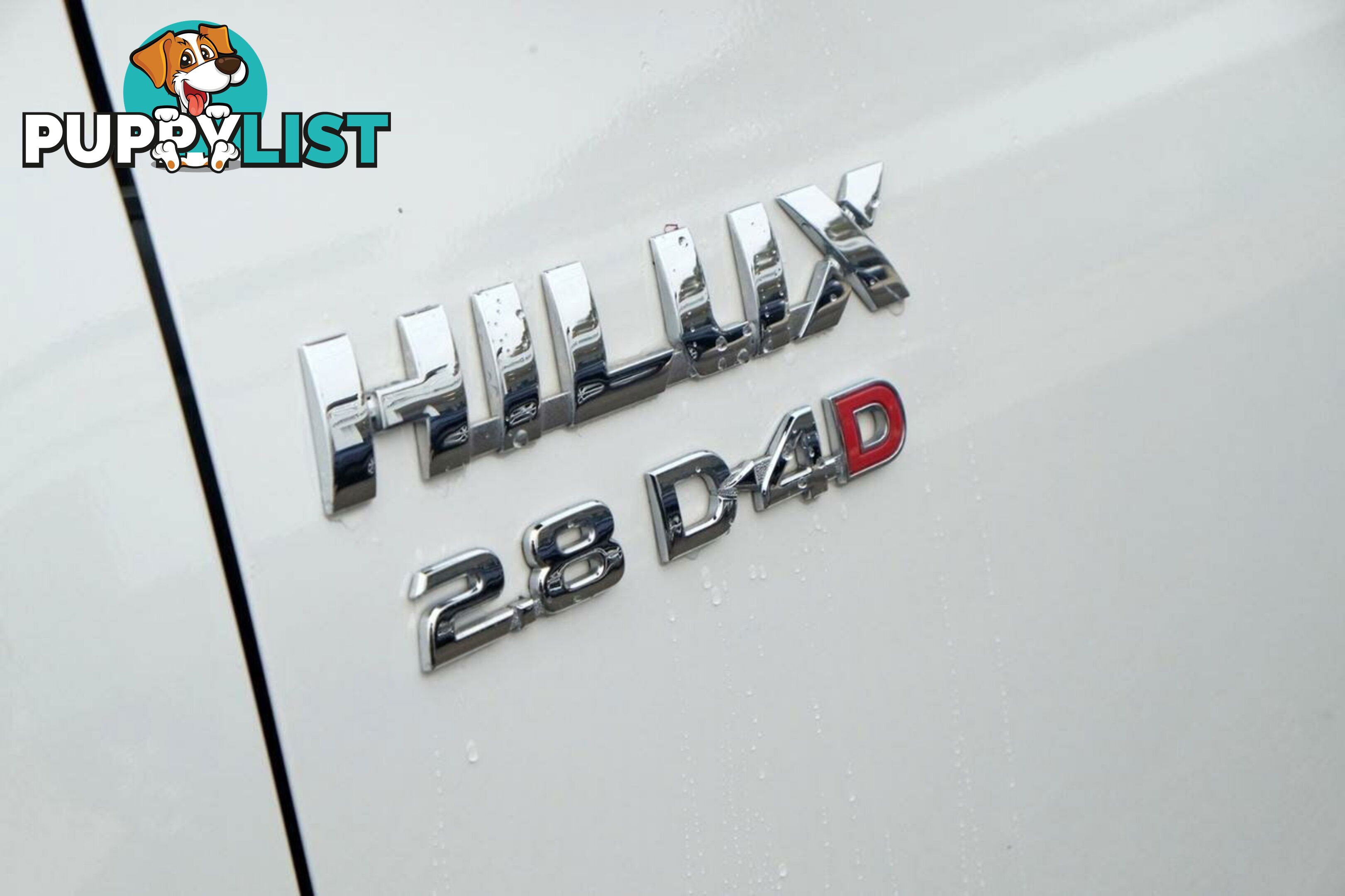 2021 TOYOTA HILUX   DUAL CAB