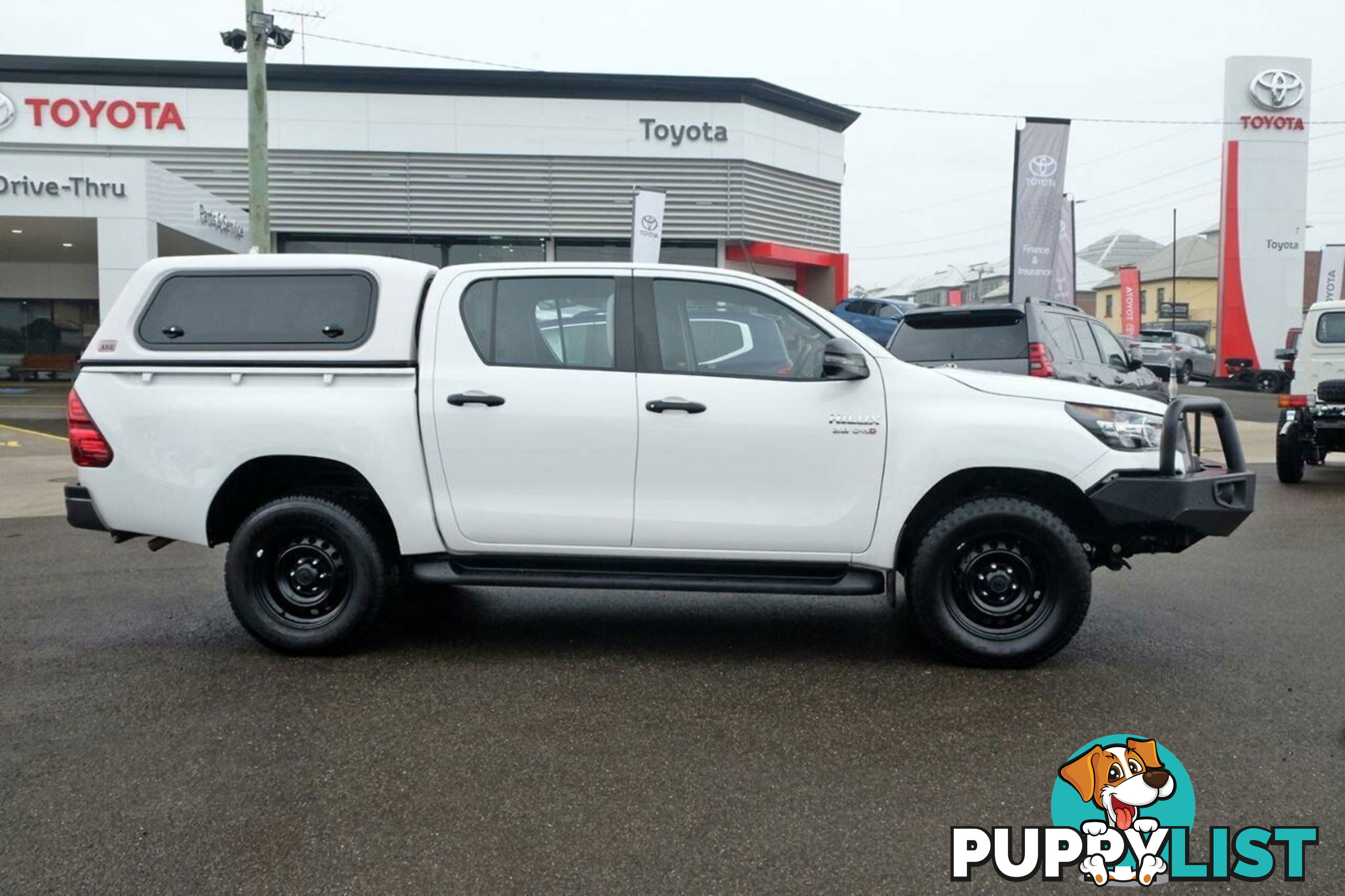 2021 TOYOTA HILUX   DUAL CAB