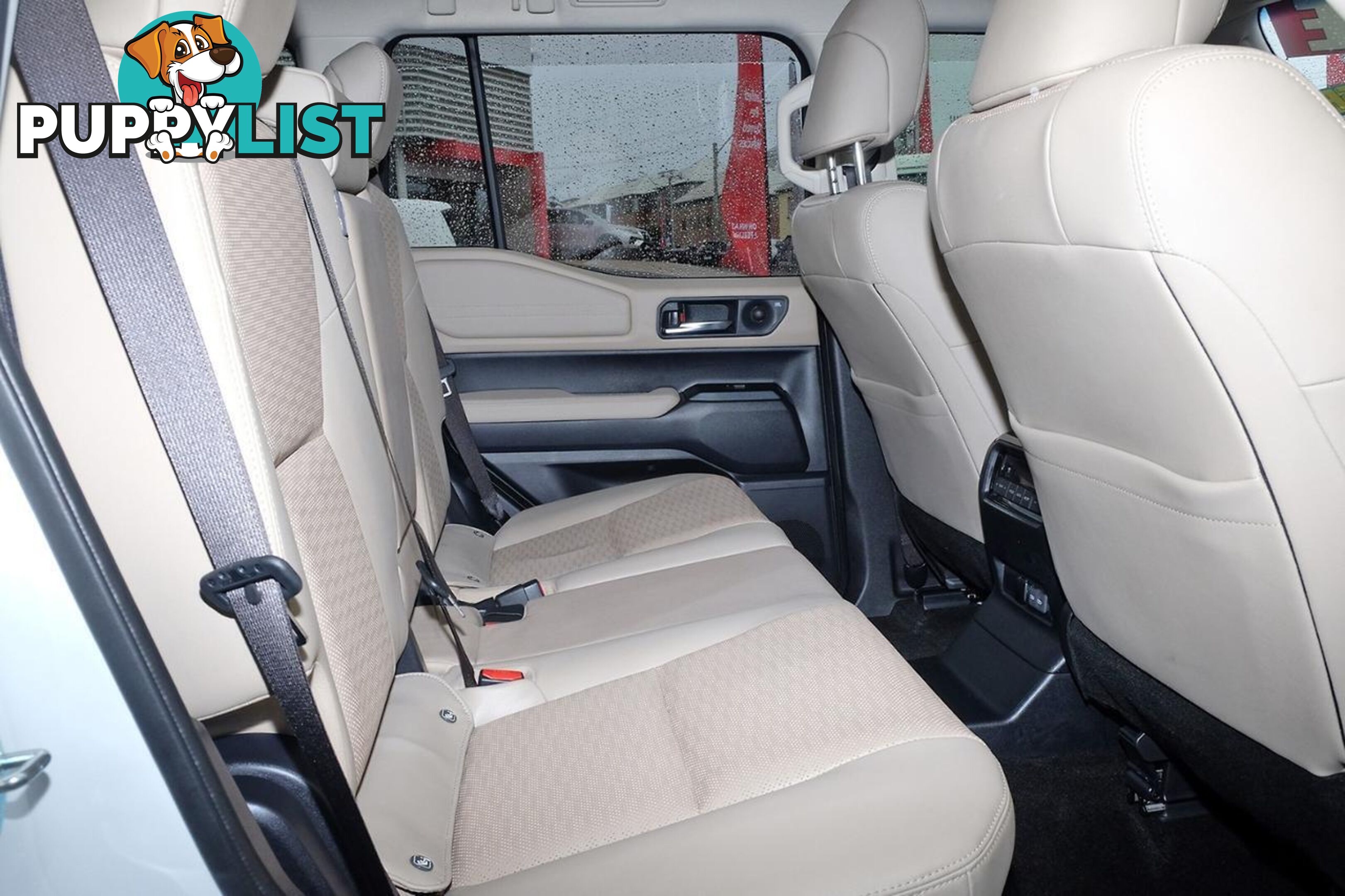 2024 TOYOTA LANDCRUISER PRADO   SUV