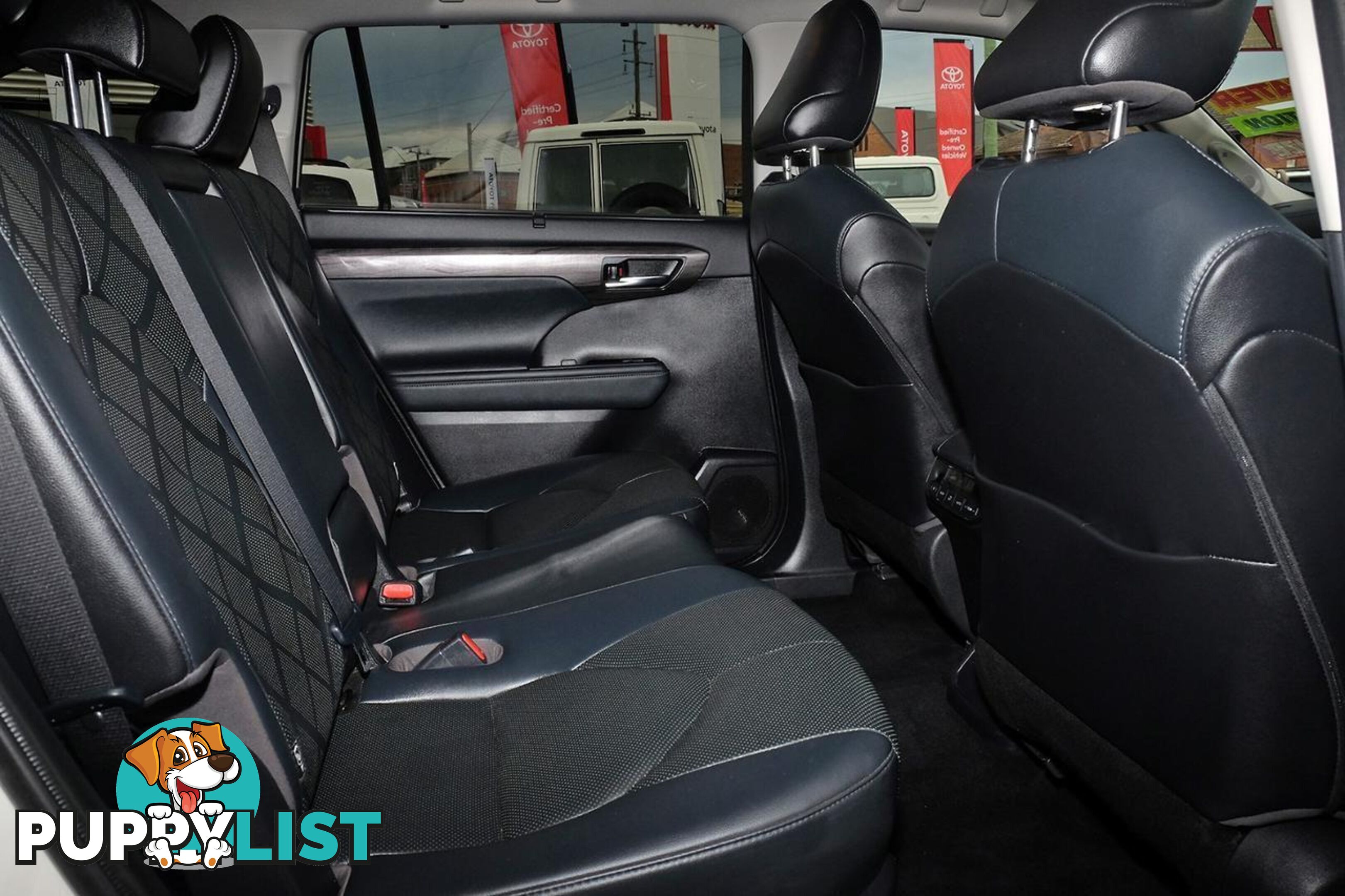 2021 TOYOTA KLUGER   SUV