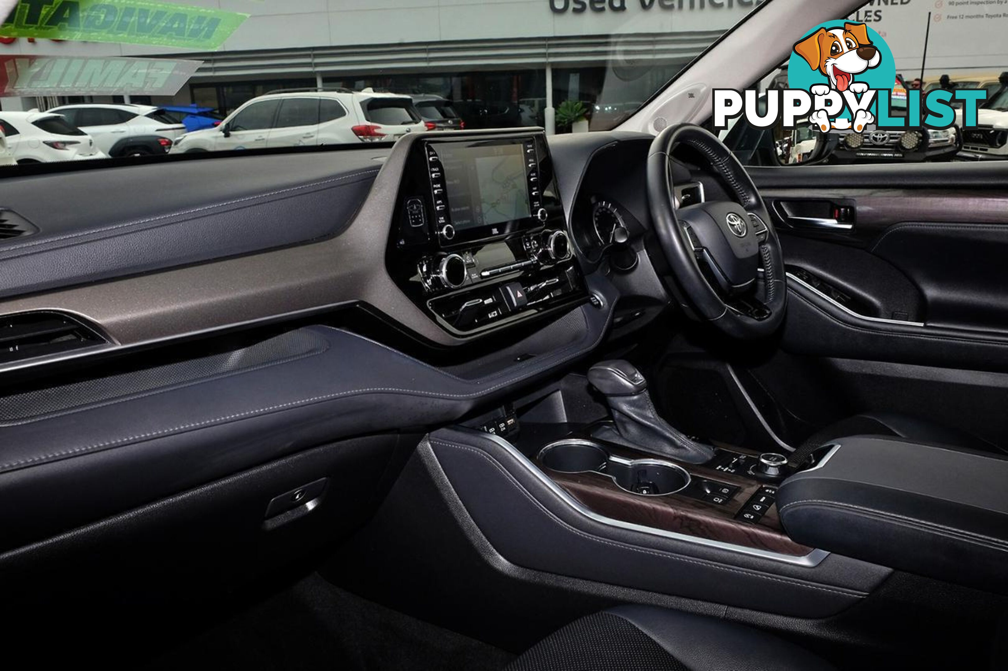 2021 TOYOTA KLUGER   SUV