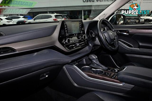 2021 TOYOTA KLUGER   SUV