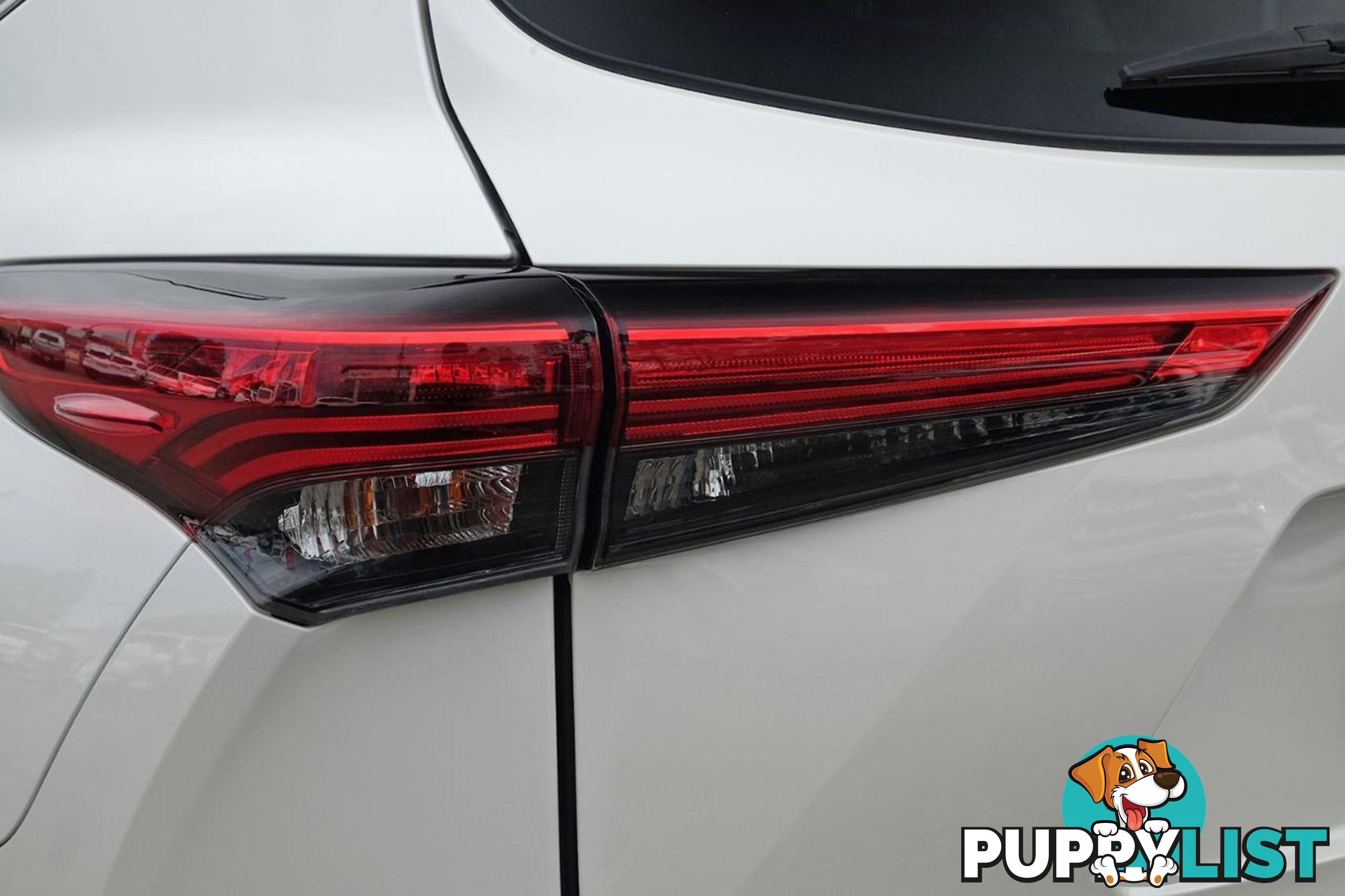 2021 TOYOTA KLUGER   SUV