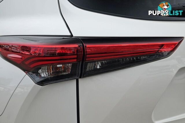 2021 TOYOTA KLUGER   SUV