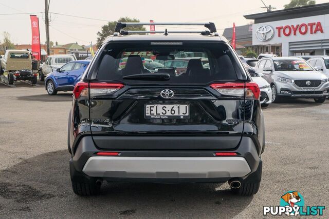 2020 TOYOTA RAV4   SUV