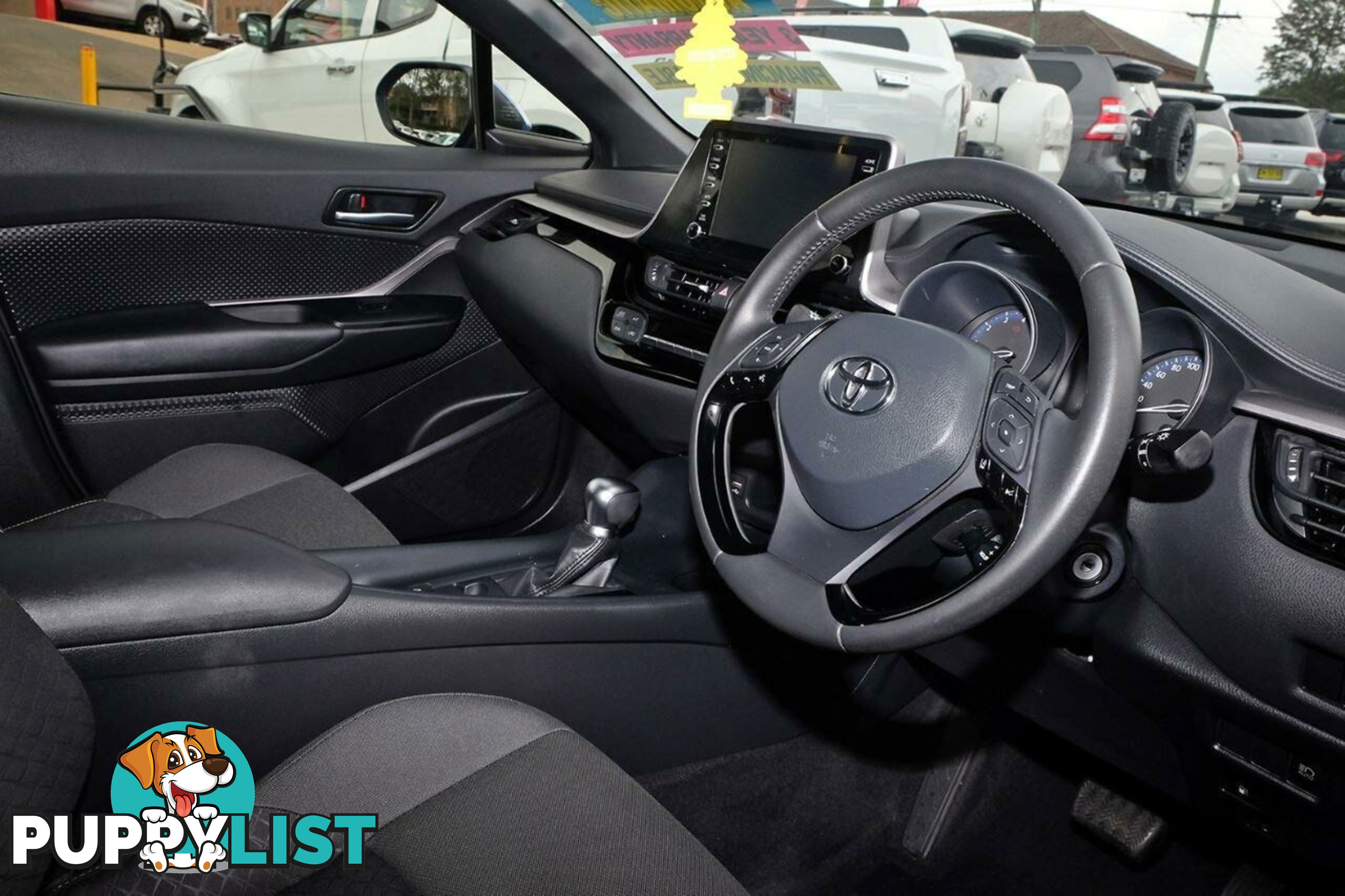 2020 TOYOTA C-HR   SUV