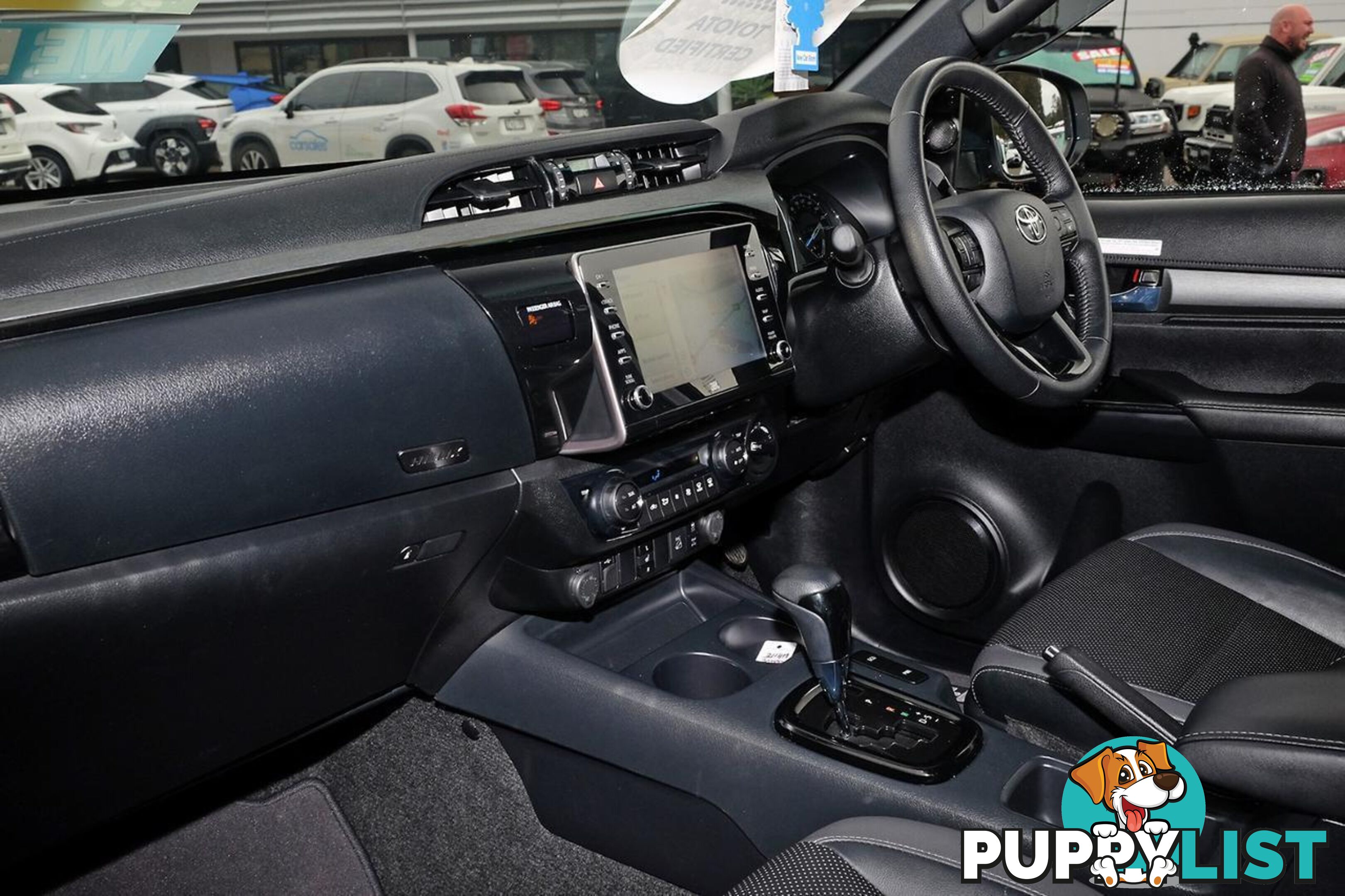 2023 TOYOTA HILUX   DUAL CAB