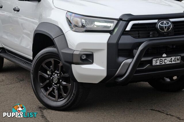 2023 TOYOTA HILUX   DUAL CAB