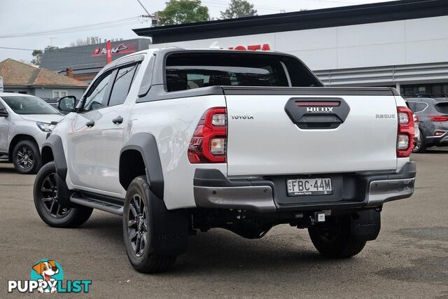 2023 TOYOTA HILUX   DUAL CAB