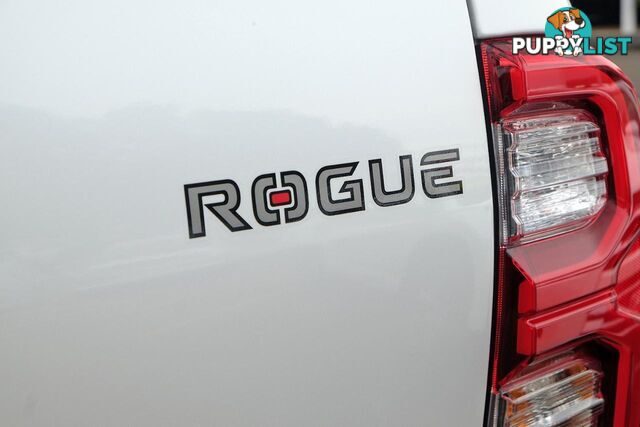 2023 TOYOTA HILUX   DUAL CAB