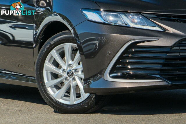 2024 TOYOTA CAMRY HYBRID  SEDAN
