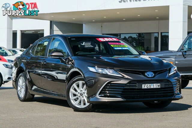 2024 TOYOTA CAMRY HYBRID  SEDAN