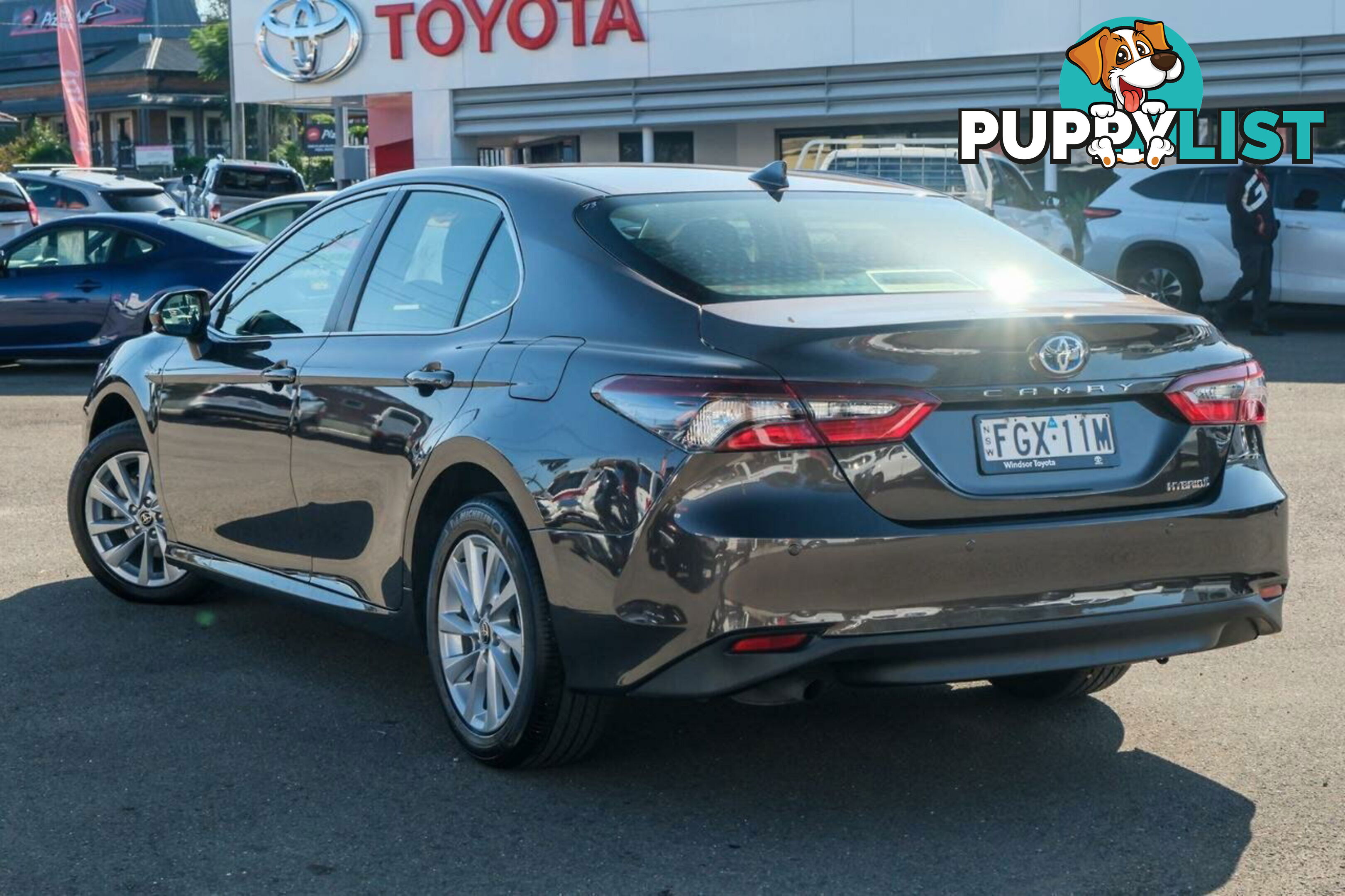 2024 TOYOTA CAMRY HYBRID  SEDAN