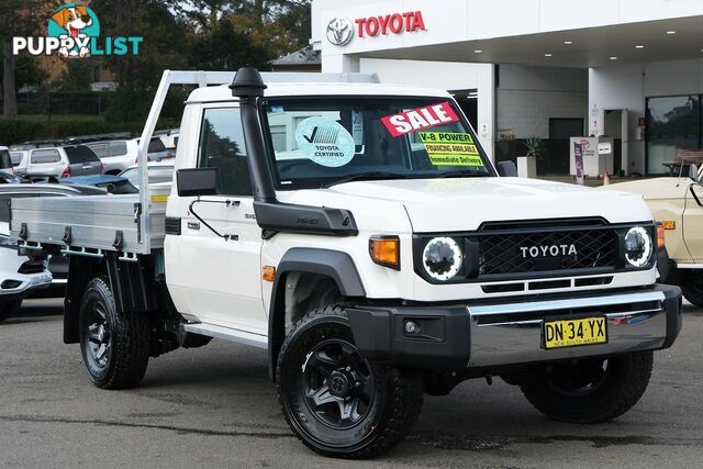 2025 TOYOTA LANDCRUISER   CAB CHASSIS