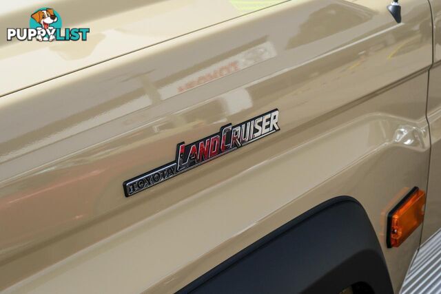 2025 TOYOTA LANDCRUISER   CAB CHASSIS
