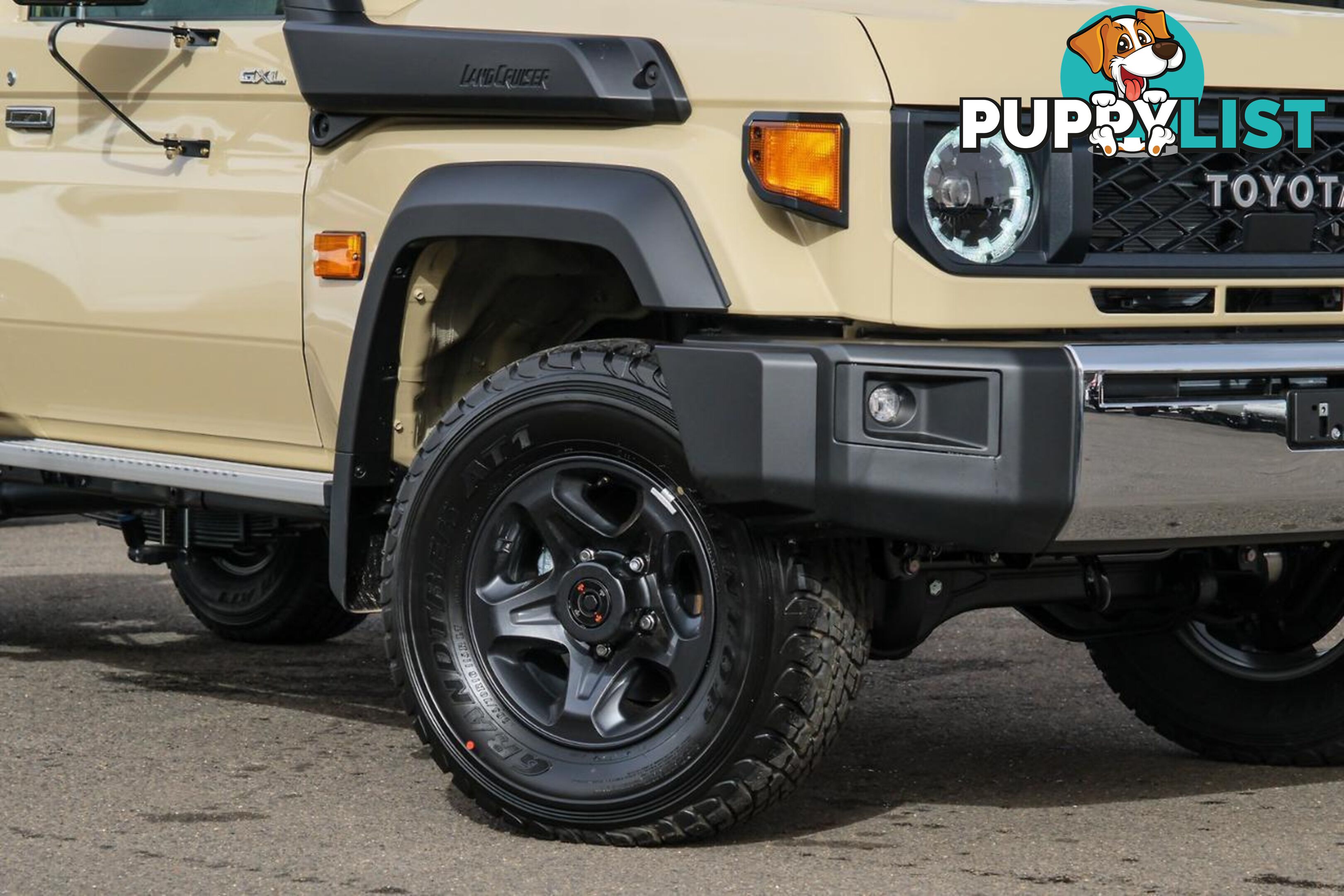 2025 TOYOTA LANDCRUISER   CAB CHASSIS