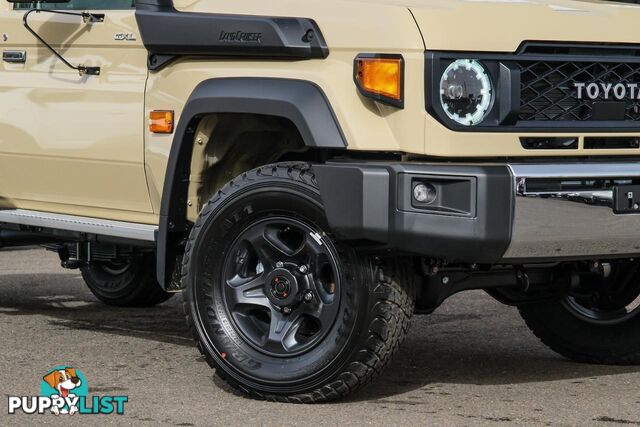 2025 TOYOTA LANDCRUISER   CAB CHASSIS