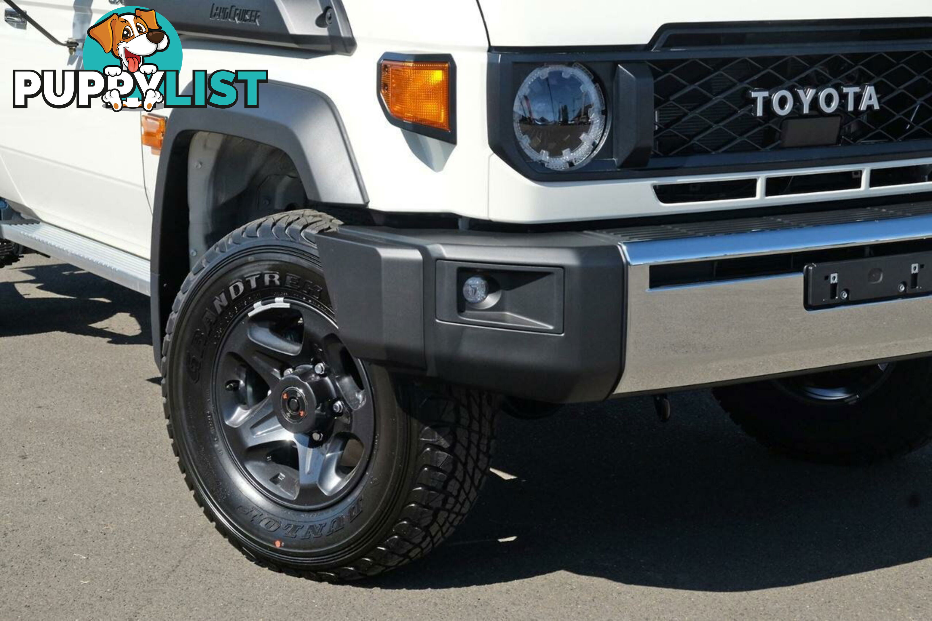 2024 TOYOTA LANDCRUISER   CAB CHASSIS