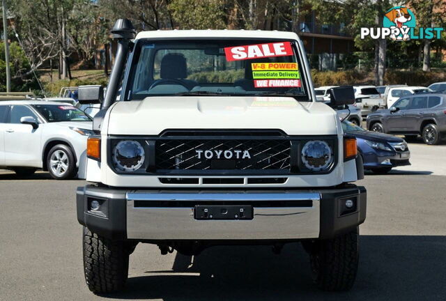 2024 TOYOTA LANDCRUISER   CAB CHASSIS