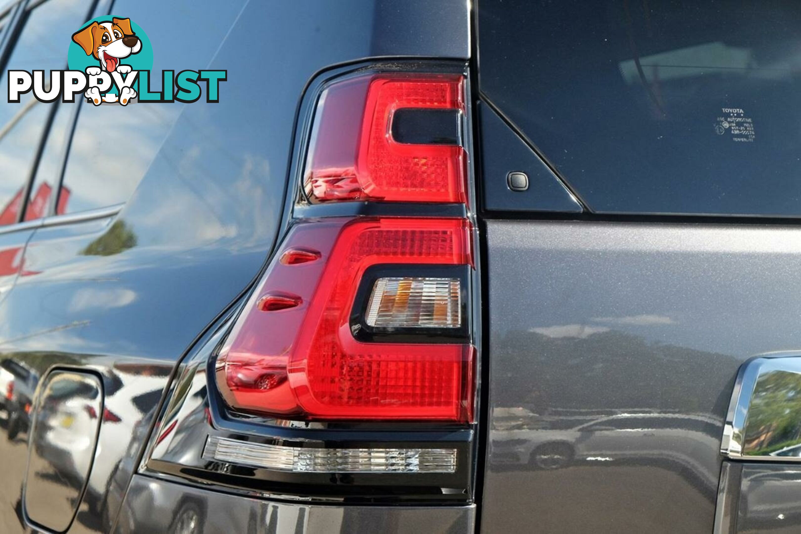 2023 TOYOTA LANDCRUISER PRADO   SUV