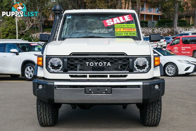 2024 TOYOTA LANDCRUISER   CAB CHASSIS