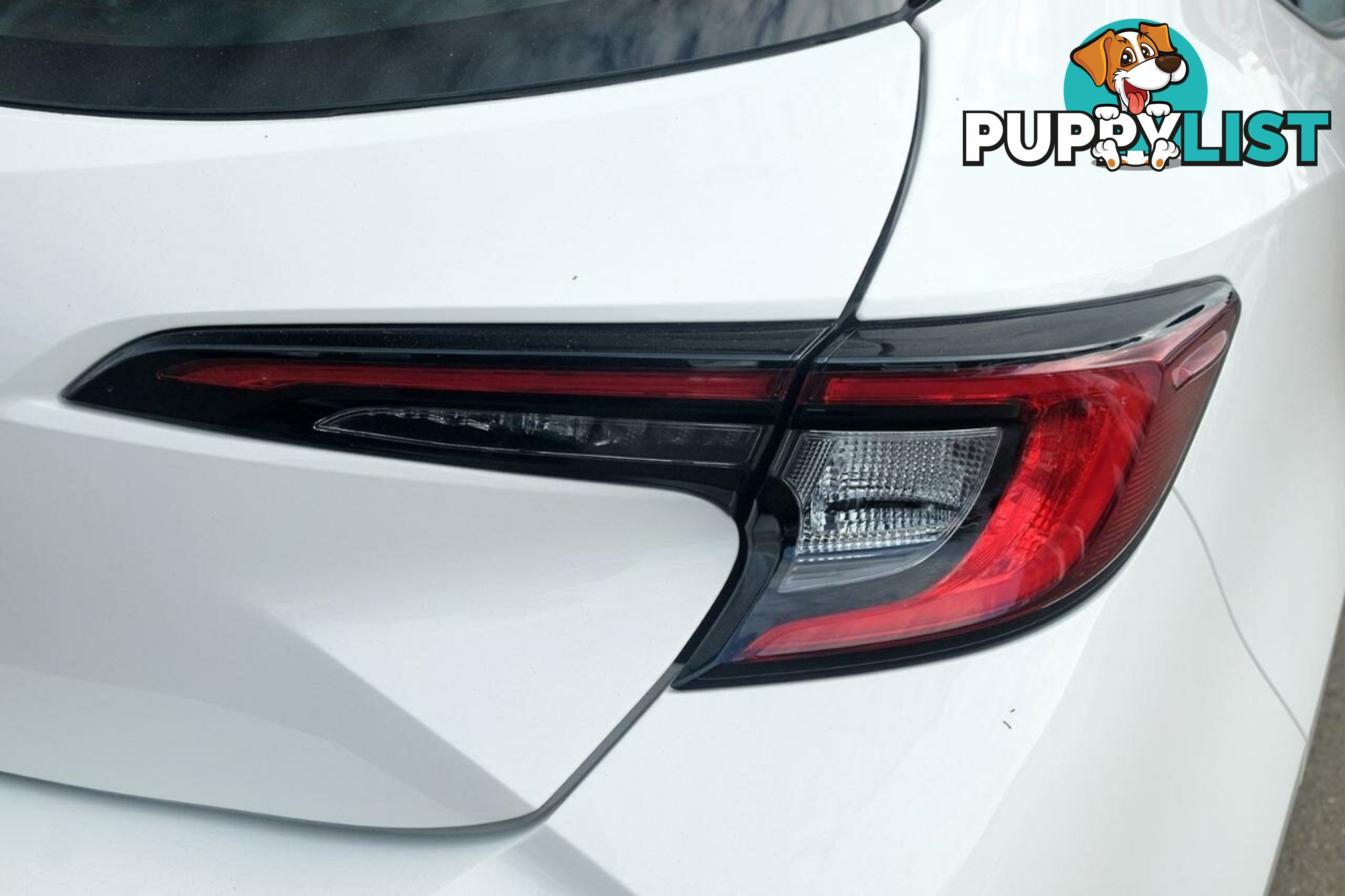2023 TOYOTA COROLLA   HATCHBACK