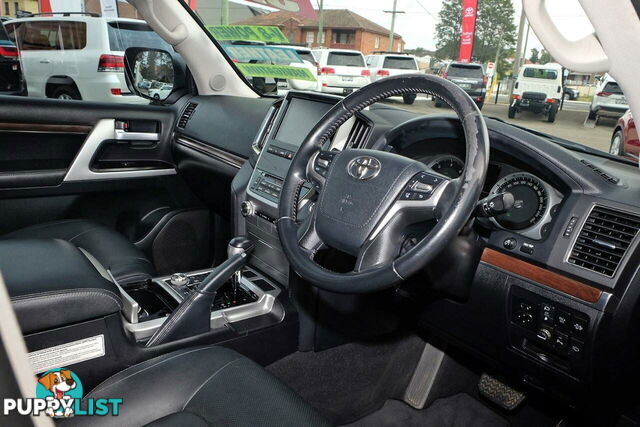 2020 TOYOTA LANDCRUISER   SUV