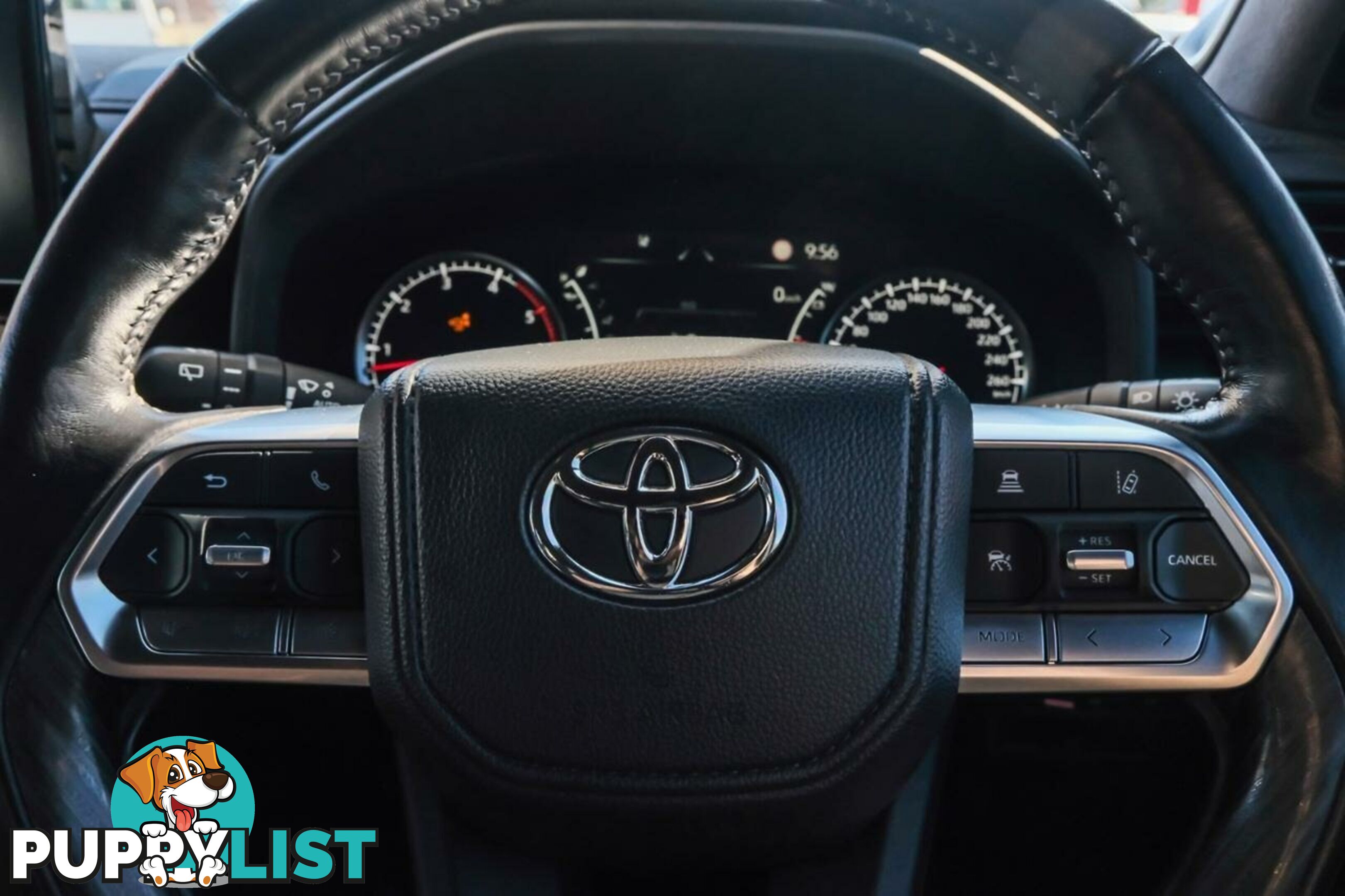 2023 TOYOTA LANDCRUISER   SUV