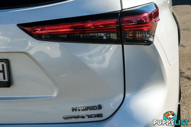 2022 TOYOTA KLUGER   SUV