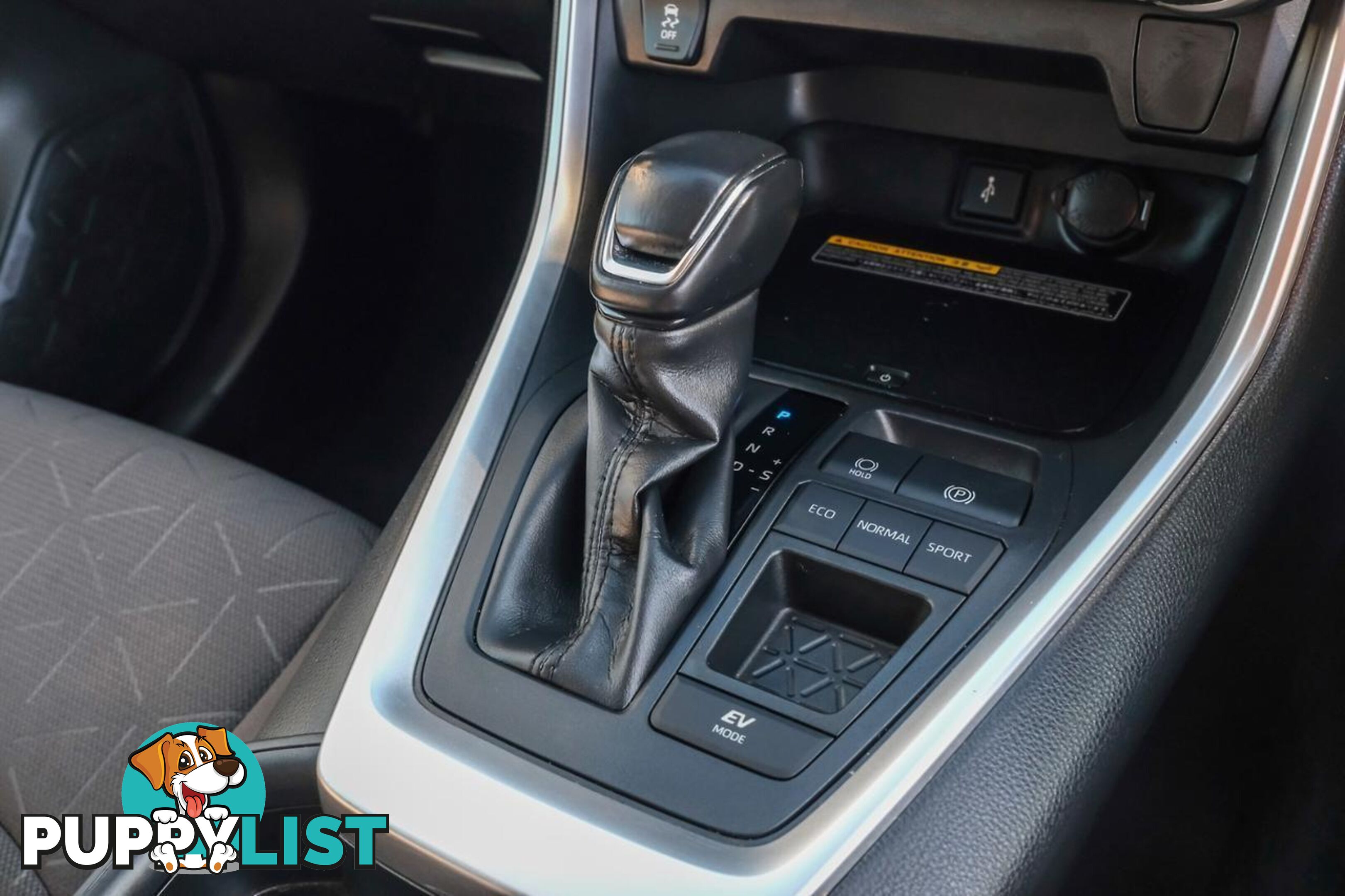2020 TOYOTA RAV4   SUV