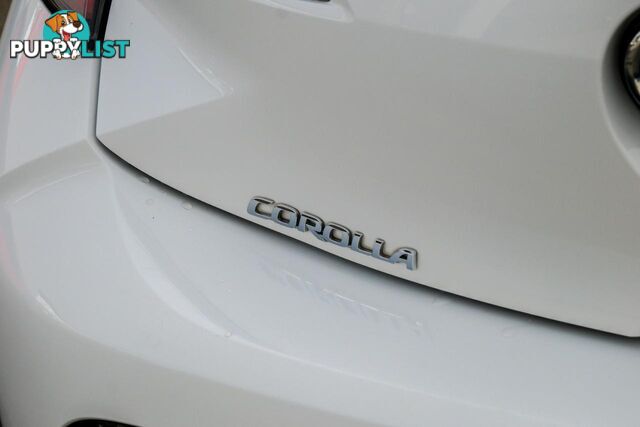 2022 TOYOTA COROLLA   HATCHBACK