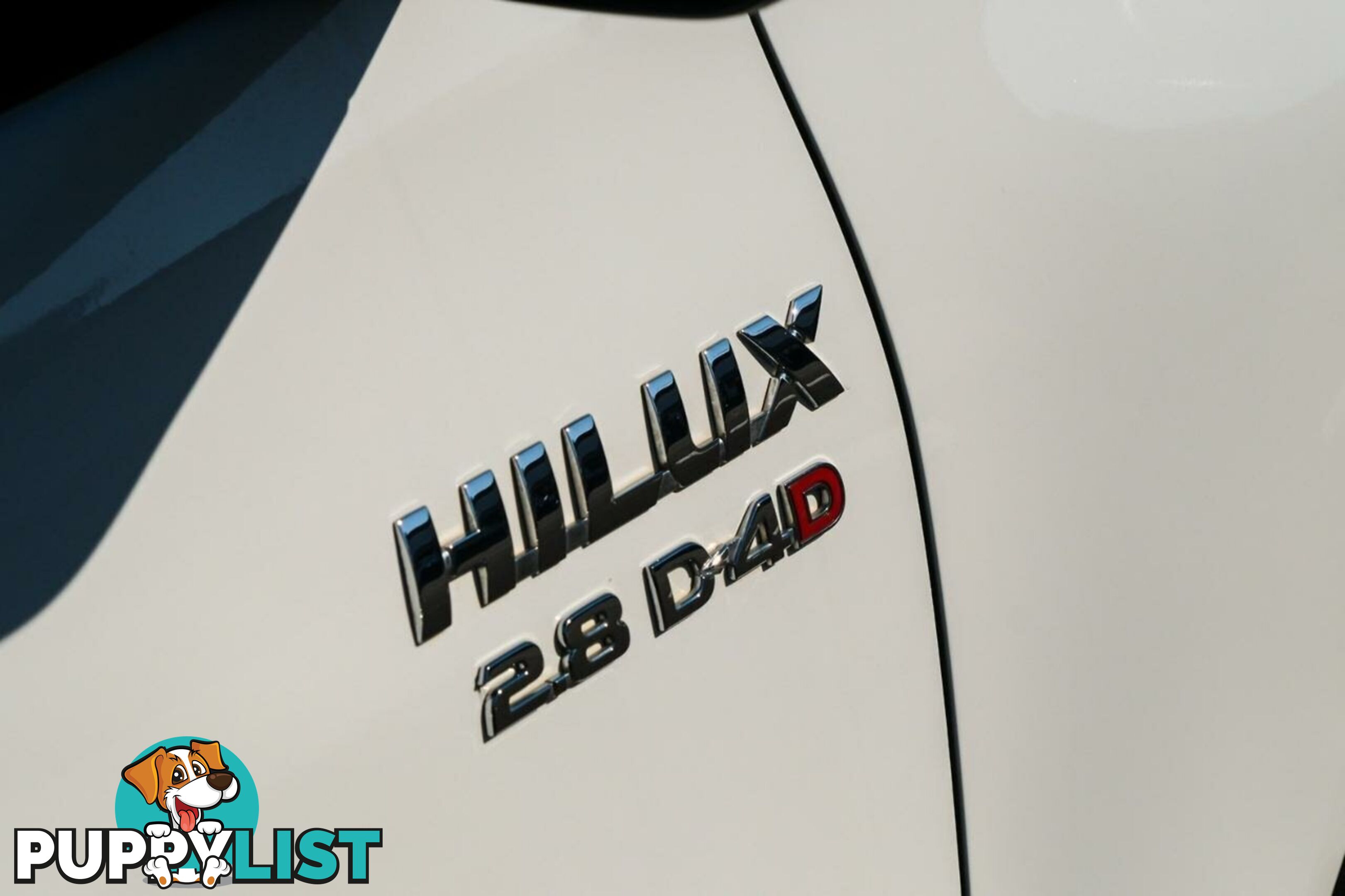 2023 TOYOTA HILUX   DUAL CAB