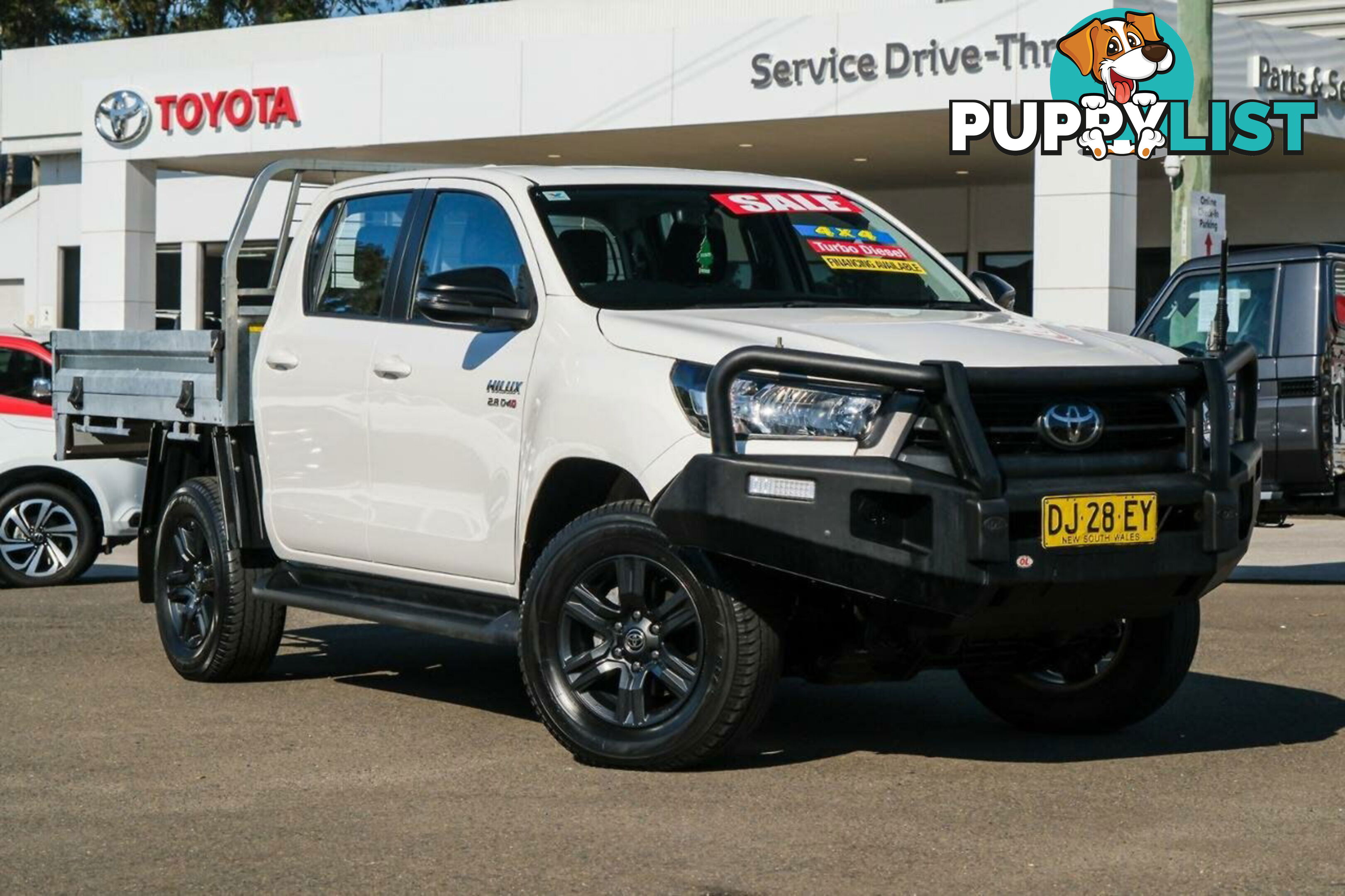 2023 TOYOTA HILUX   DUAL CAB