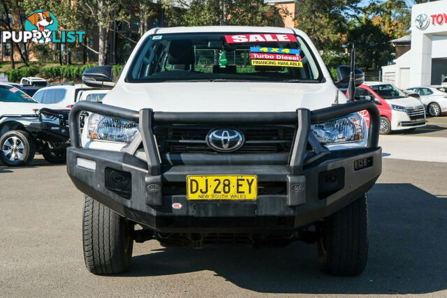 2023 TOYOTA HILUX   DUAL CAB