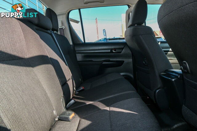 2023 TOYOTA HILUX   DUAL CAB
