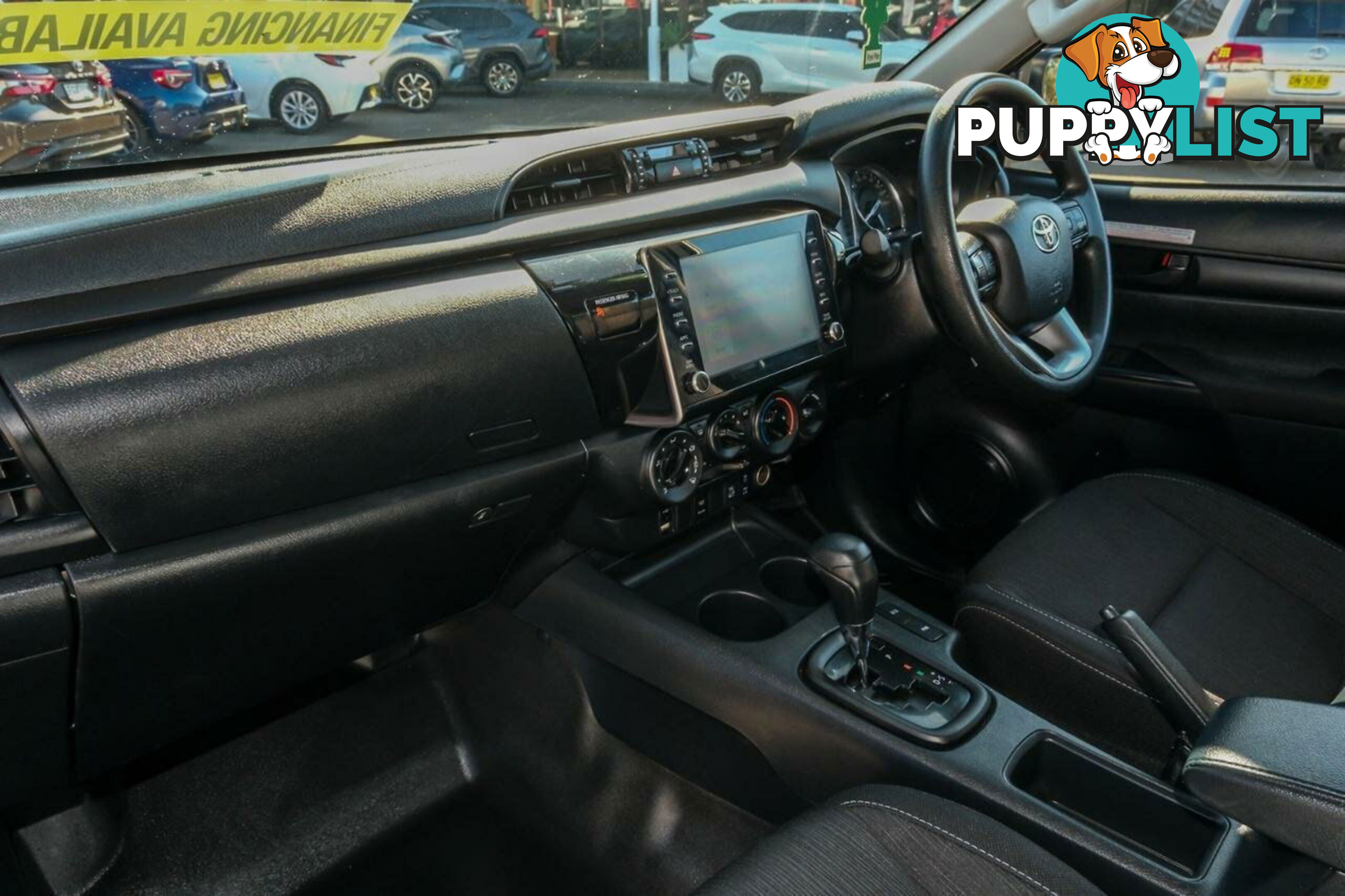 2023 TOYOTA HILUX   DUAL CAB
