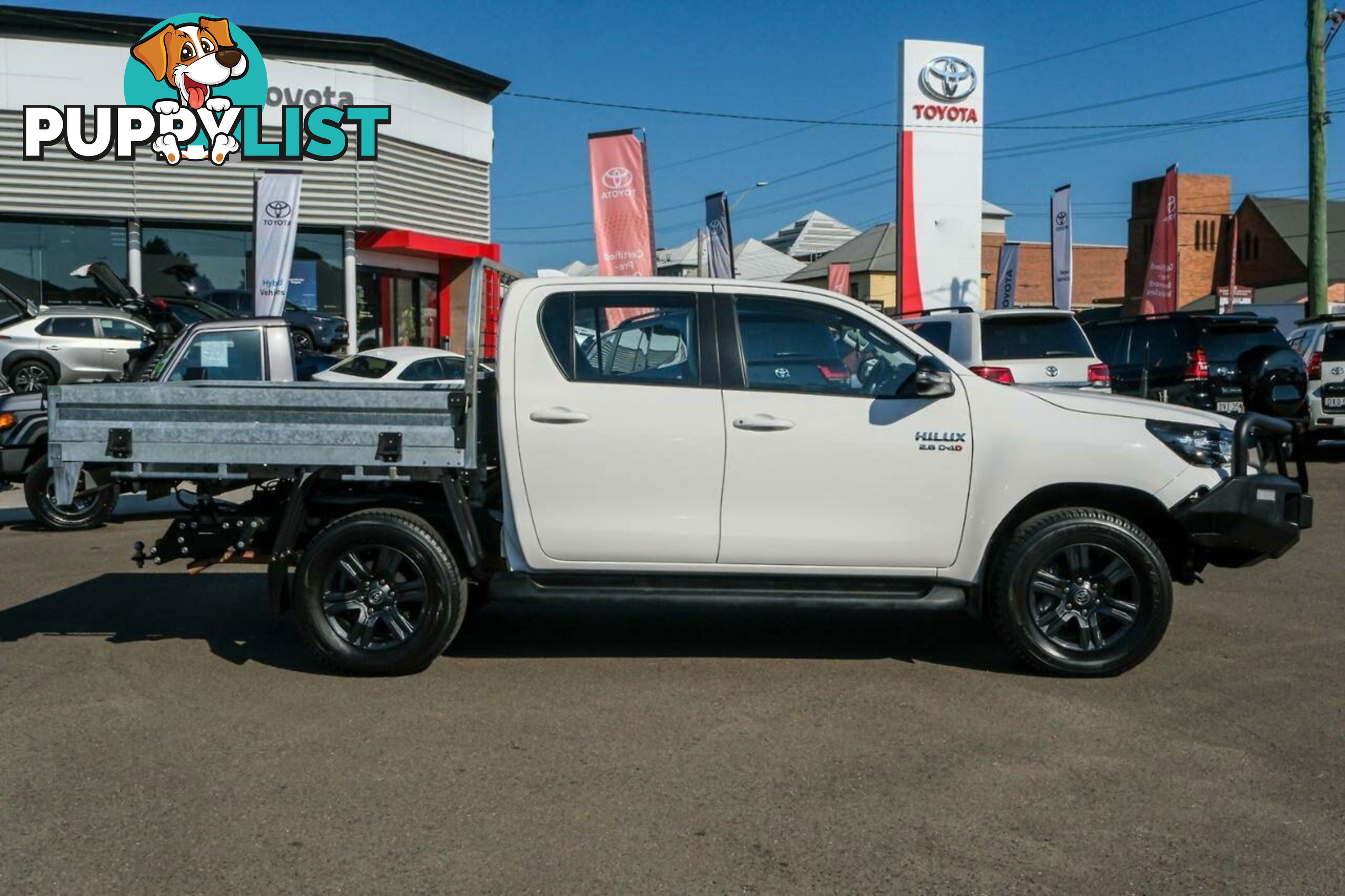 2023 TOYOTA HILUX   DUAL CAB