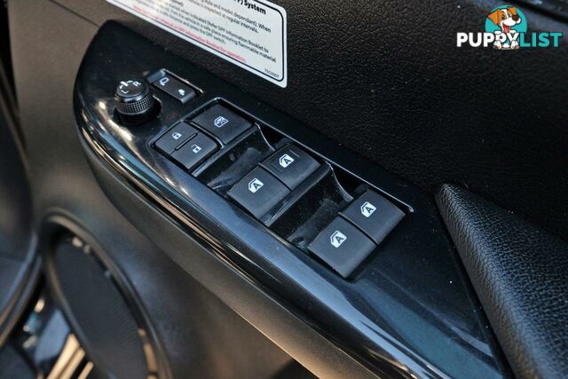 2021 TOYOTA HILUX   DUAL CAB