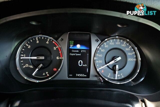 2021 TOYOTA HILUX   DUAL CAB