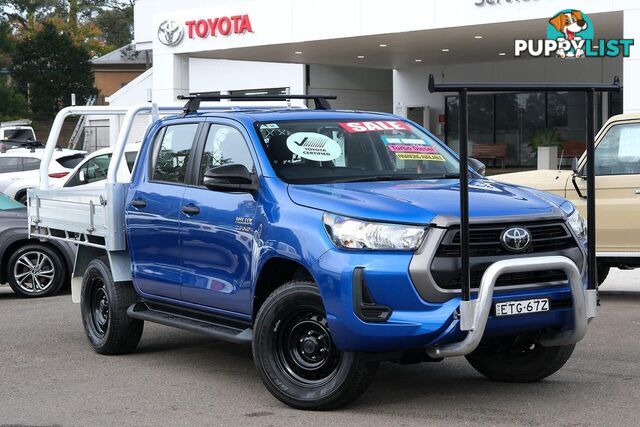 2022 TOYOTA HILUX   DUAL CAB CHASSIS