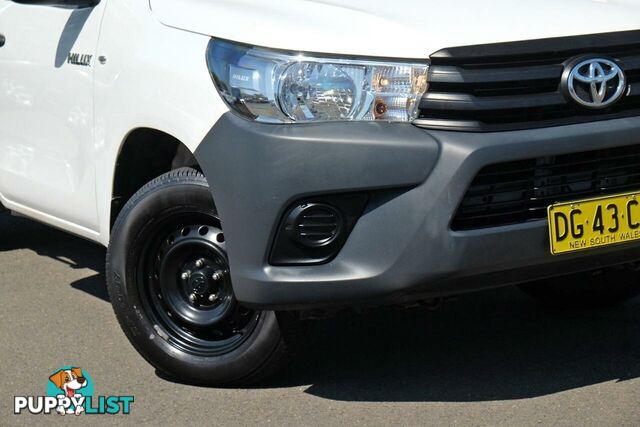 2017 TOYOTA HILUX WORKMATE TGN121R MY17 CAB CHASSIS